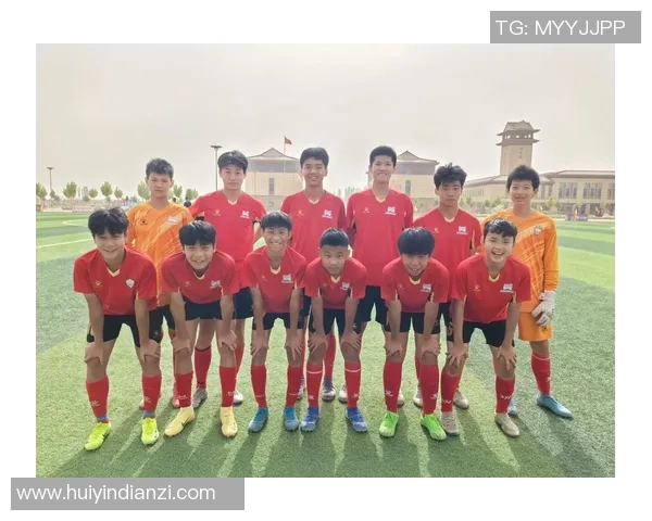 赛后分析:成都足球队与重庆足球队的团队协作表现及其影响因素探讨 赛后分析:成都足球队与重庆足球队的团队协作表现及其影响因素探讨