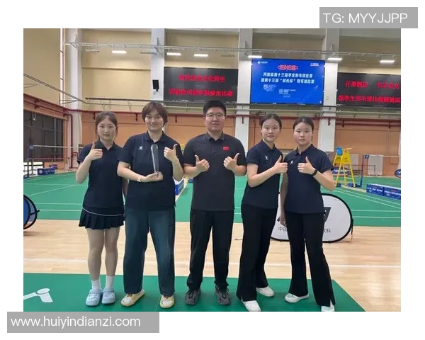 重庆羽毛球队荣登全国配合排行榜第五名展现卓越实力与团队合作精神 重庆羽毛球队荣登全国配合排行榜第五名展现卓越实力与团队合作精神