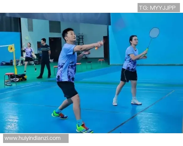 深圳羽毛球队荣登羽毛球状态排行榜第一名展现强劲实力与团队合作精神 深圳羽毛球队荣登羽毛球状态排行榜第一名展现强劲实力与团队合作精神