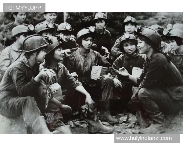 从贫困到荣耀足球明星儿时的艰辛与奋斗故事